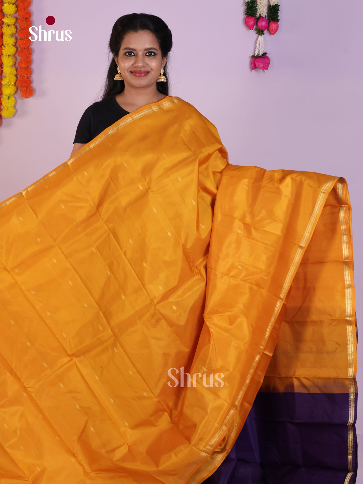 DLS16034 - Kanchipuram Butta design Saree - Shop on Shrus.com