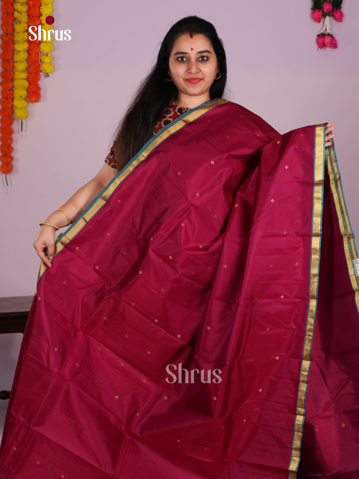 DLS16084 - Kanchipuram Butta design Saree - Shop on Shrus.com