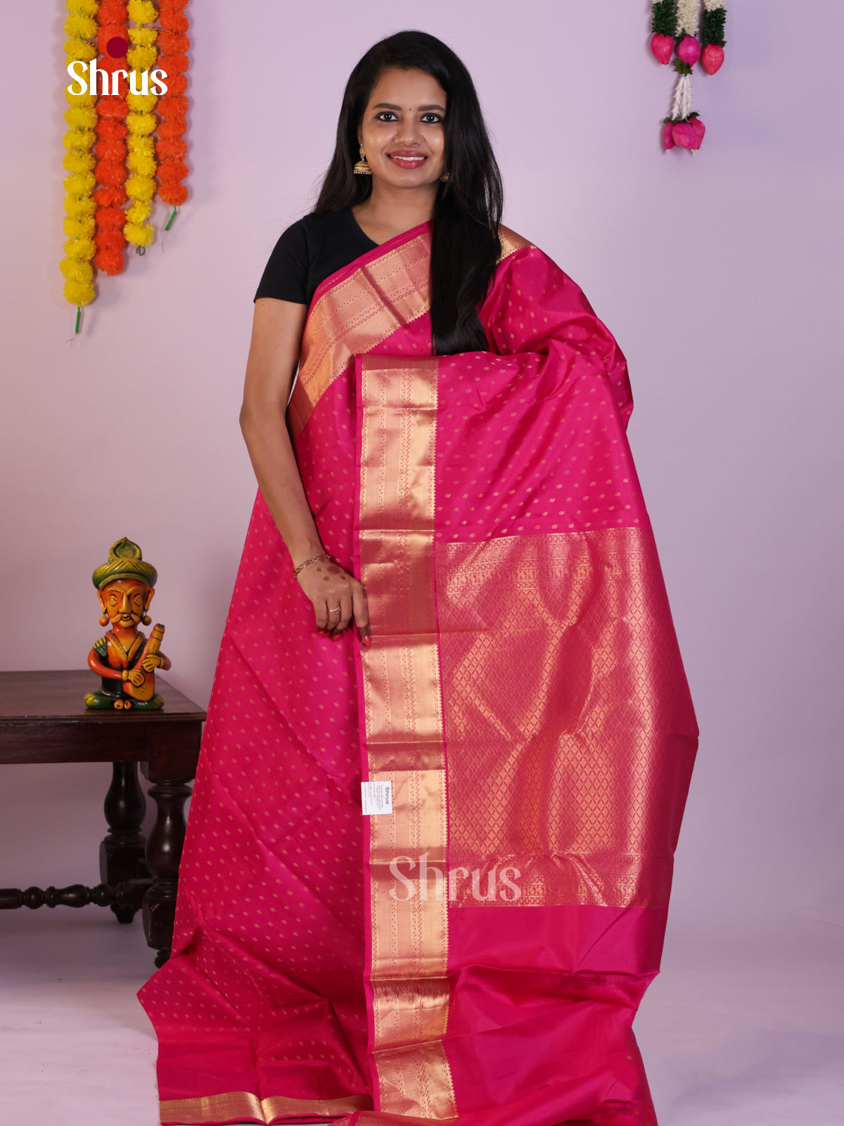 DLS16102 - Kanchipuram Butta design Saree - Shop on Shrus.com