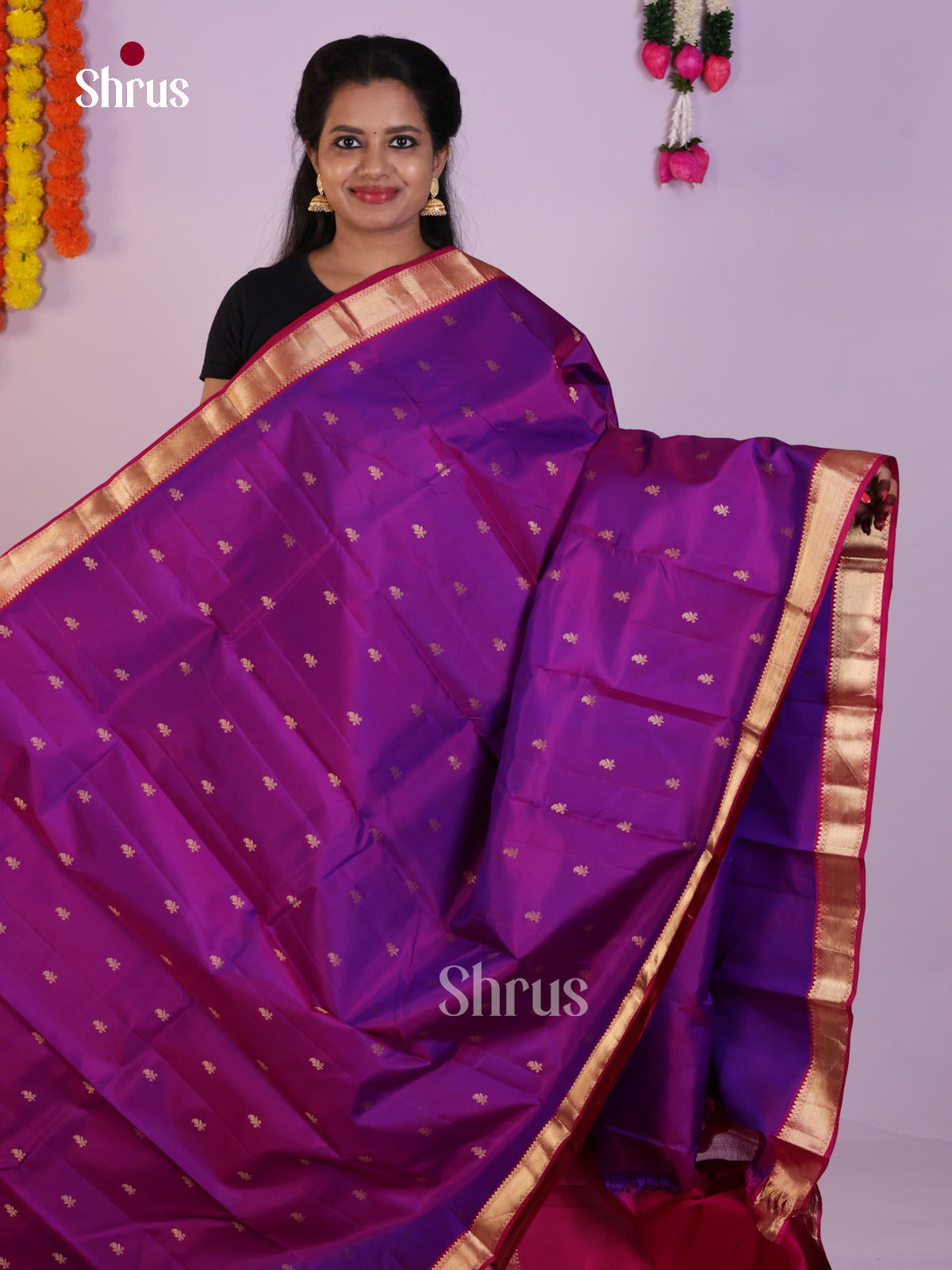 DLS16139 - Kanchipuram Butta design Saree - Shop on Shrus.com