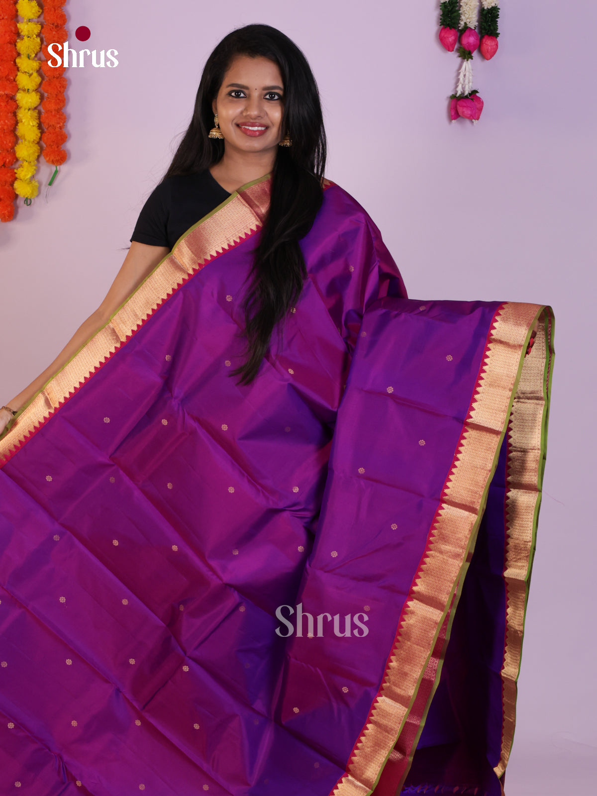 DLS16165 - Kanchipuram Butta design Saree - Shop on Shrus.com