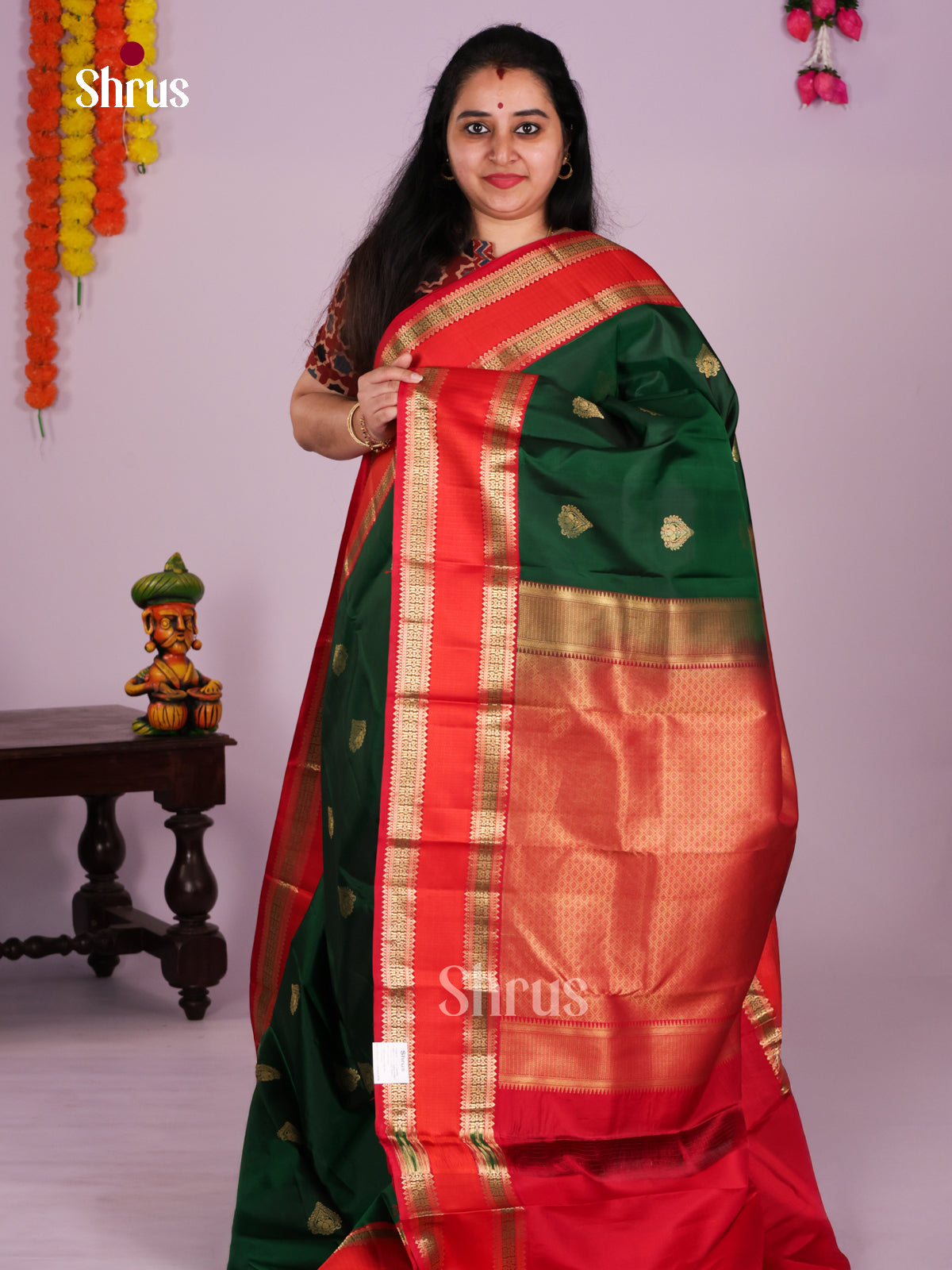 DLS16227 - Kanchipuram Korvai Butta Saree - Shop on Shrus.com