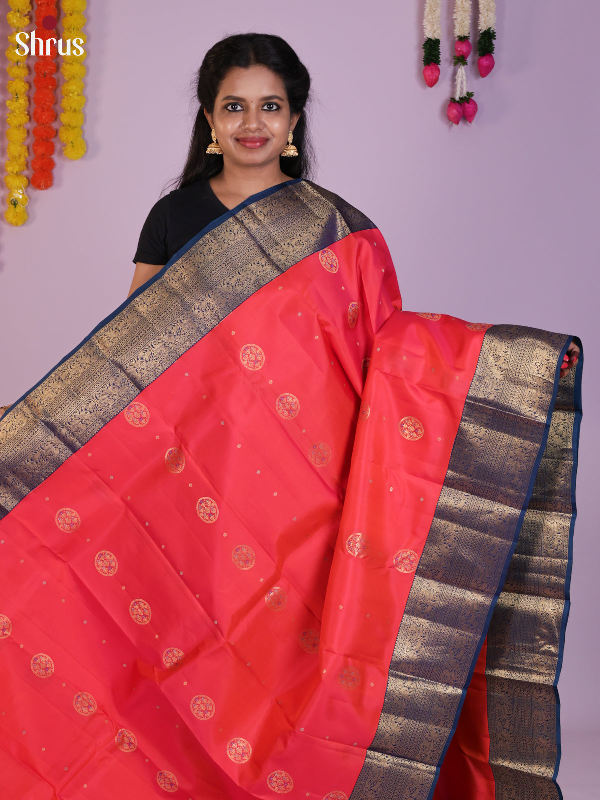 Timeless Peach Silk Saree With Navy Blue Zari Border