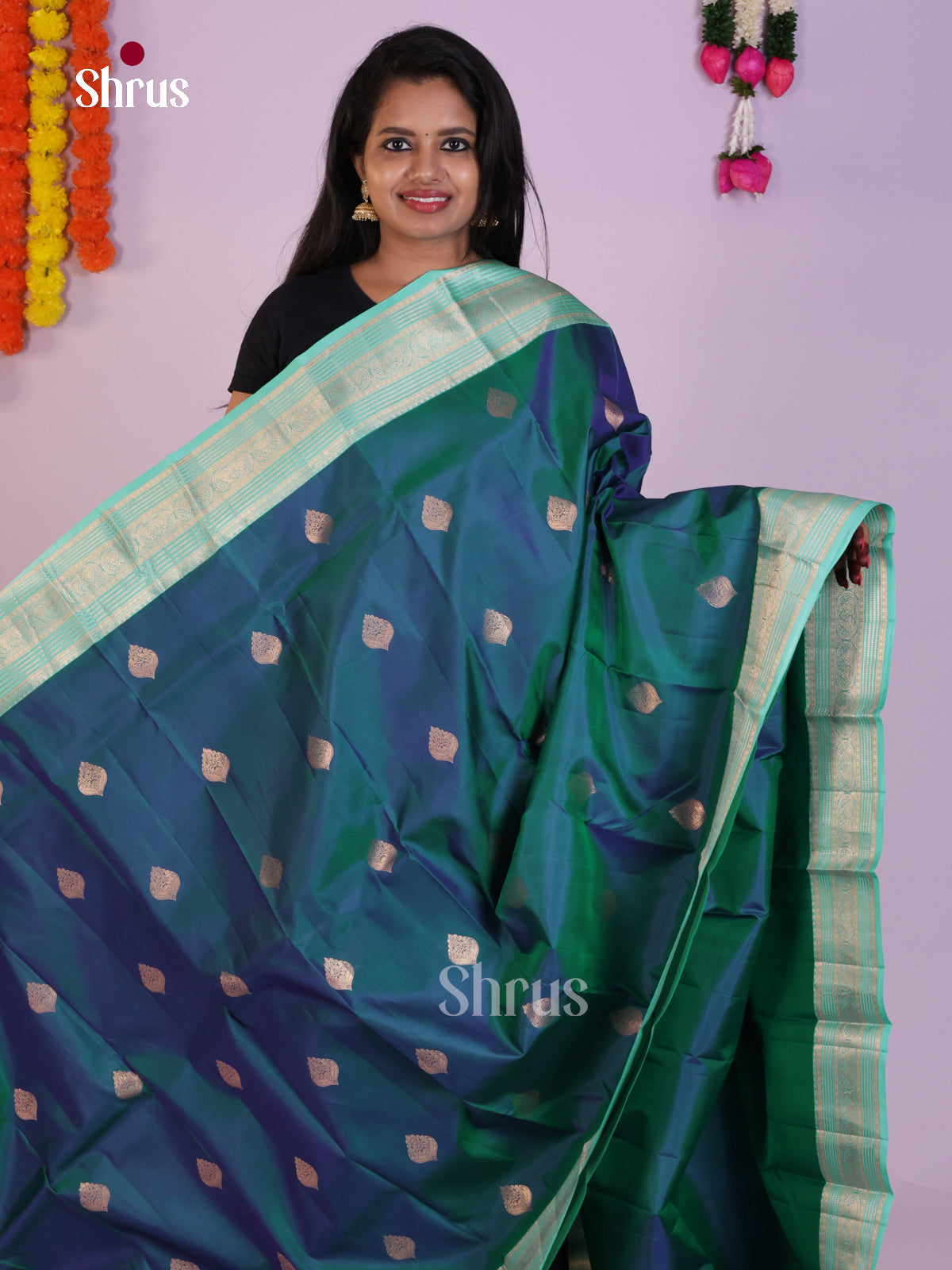 Elegant Navy Blue Kanjivaram Saree With Leaf Motifs & Aqua Blue Zari Border