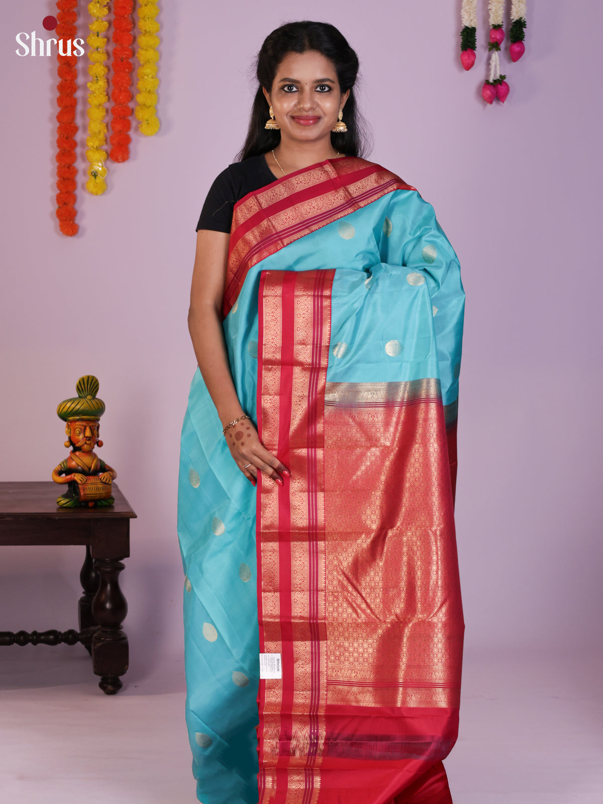 DLS16265 - Kanchipuram Korvai Butta Saree - Shop on Shrus.com