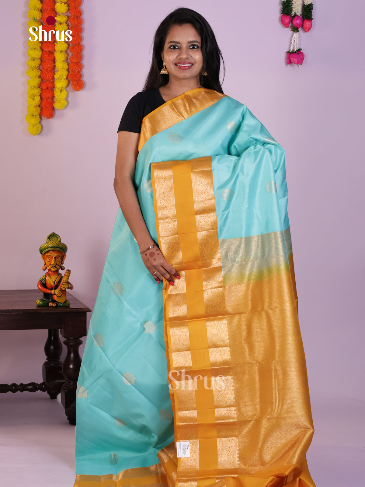 DLS16272 - Kanchipuram Korvai Butta Saree