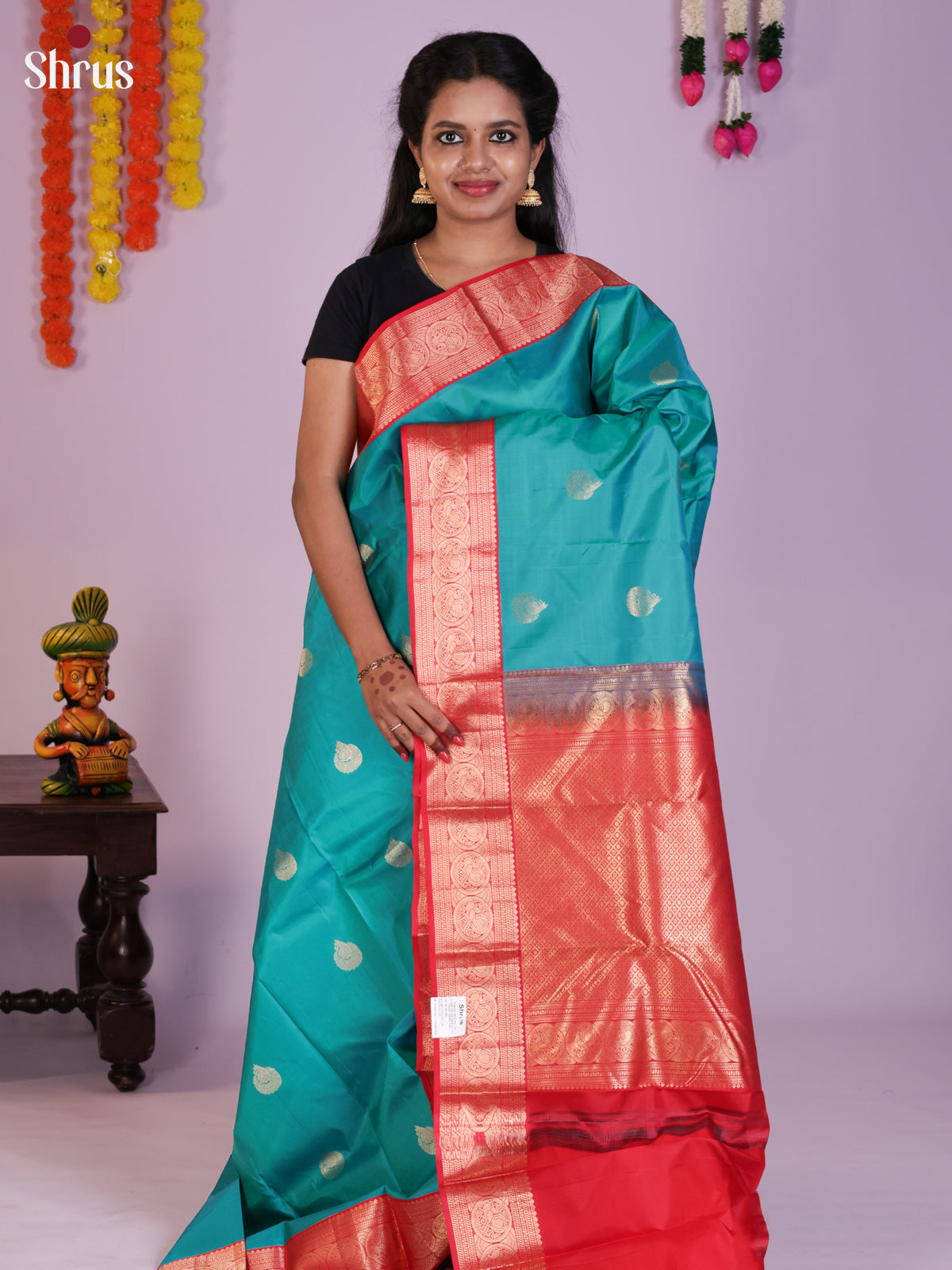 DLS16274 - Kanchipuram Korvai Butta Saree - Shop on Shrus.com
