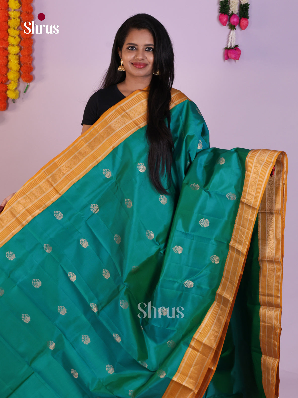 DLS16275 - Kanchipuram Korvai Butta Saree