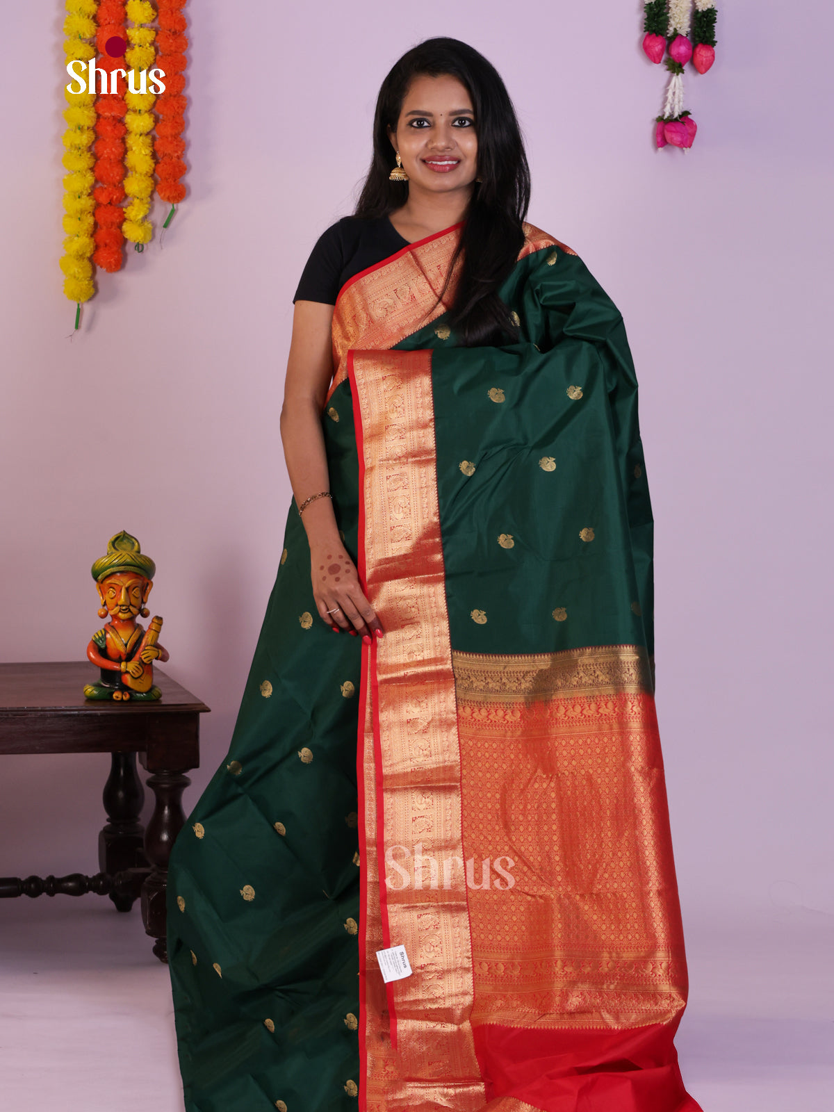 DLS16282 - Kanchipuram Korvai Butta Saree