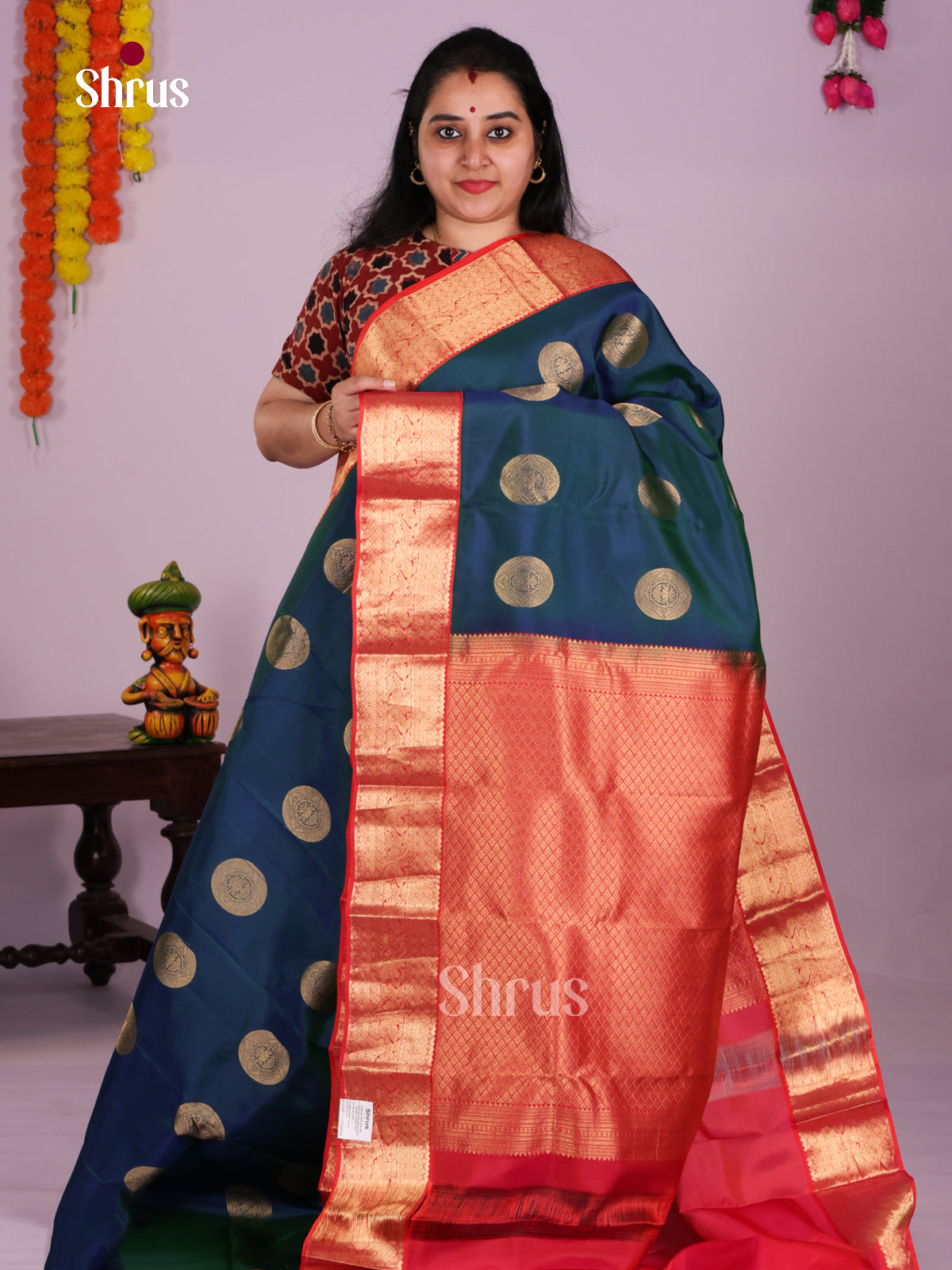 DLS16293 - Kanchipuram Korvai Butta Saree