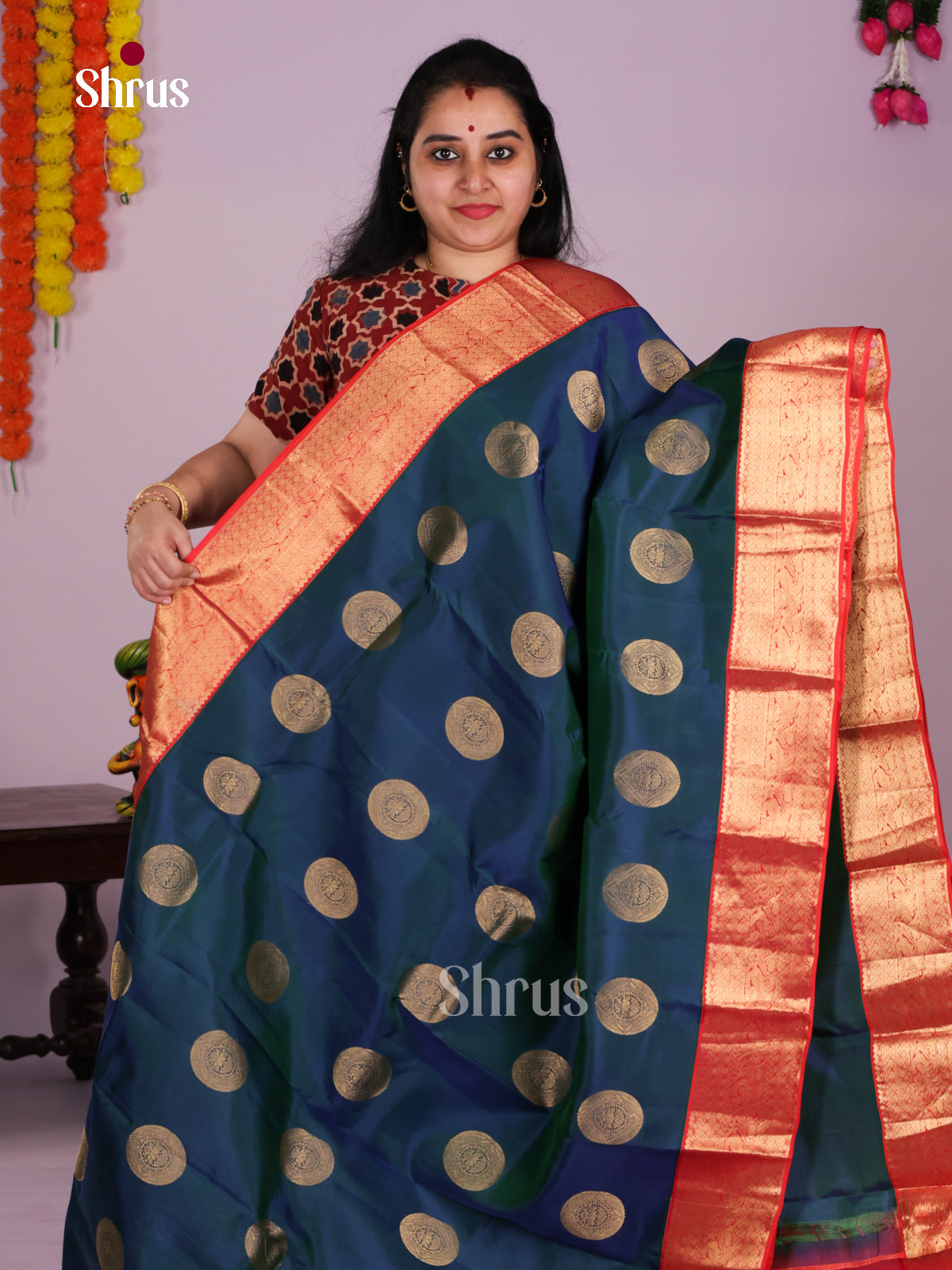 DLS16293 - Kanchipuram Korvai Butta Saree