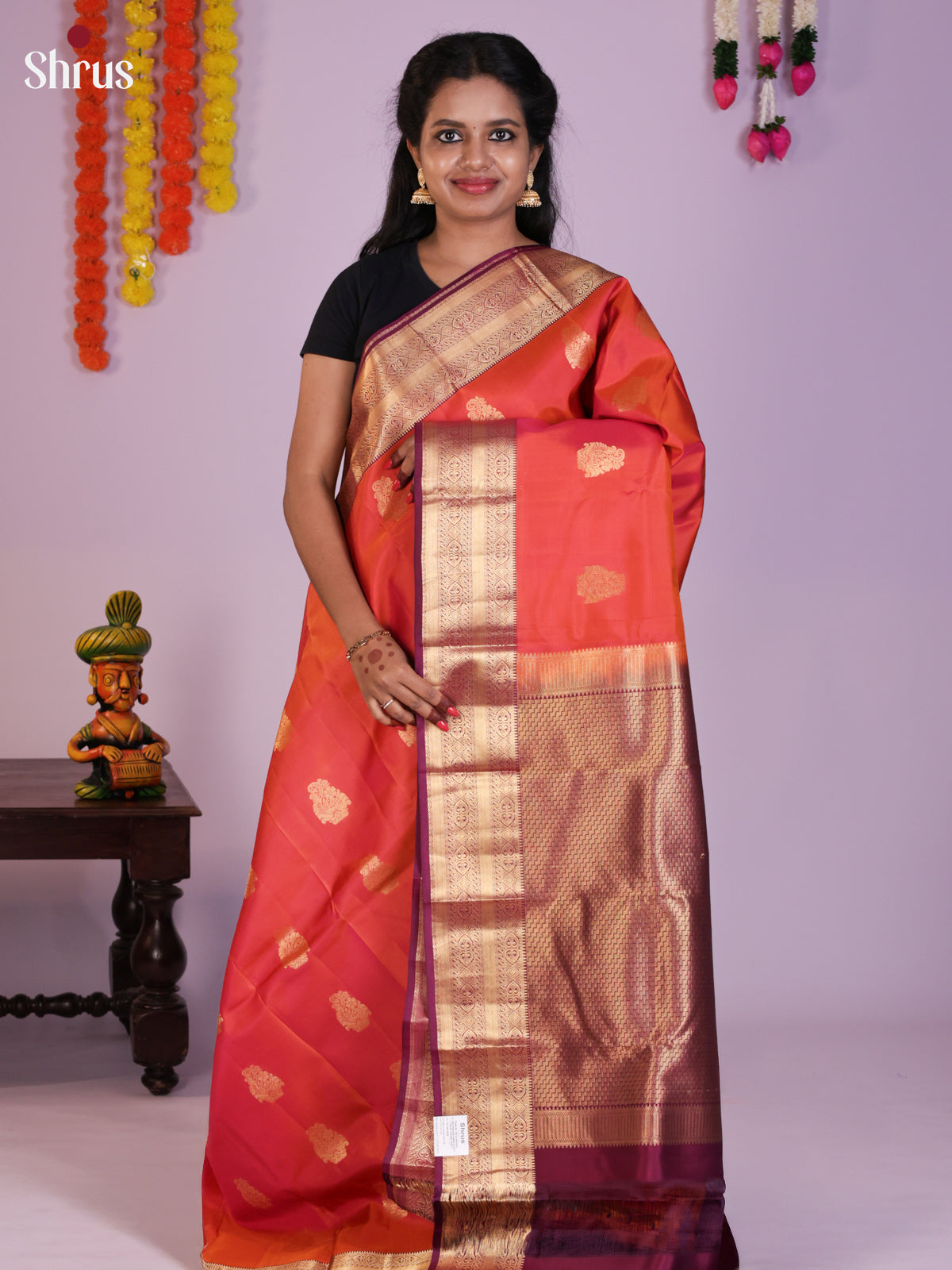 DLS16300 - Kanchipuram Butta design Saree - Shop on Shrus.com