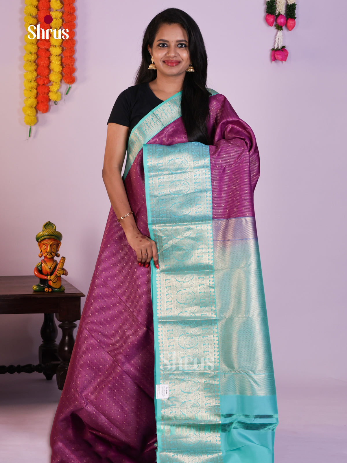 DLS16314 - Kanchipuram Korvai Butta Saree - Shop on Shrus.com