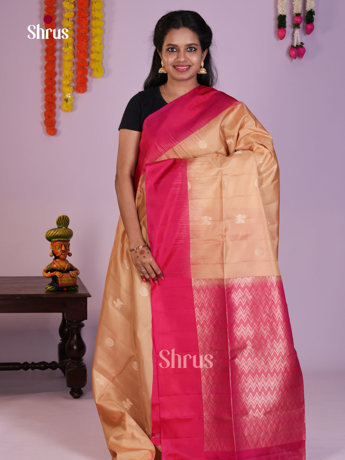 Lustrous Peach &Pink Soft Silk Saree with zari peacock , floral & brocade pallu