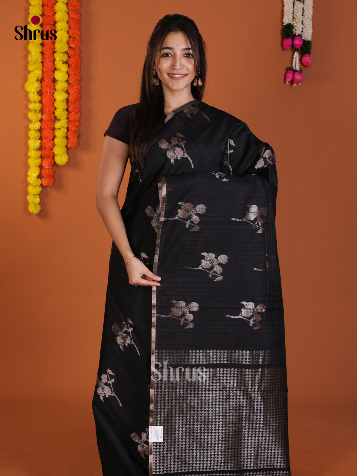 DLS18092 - Semi Jute Saree