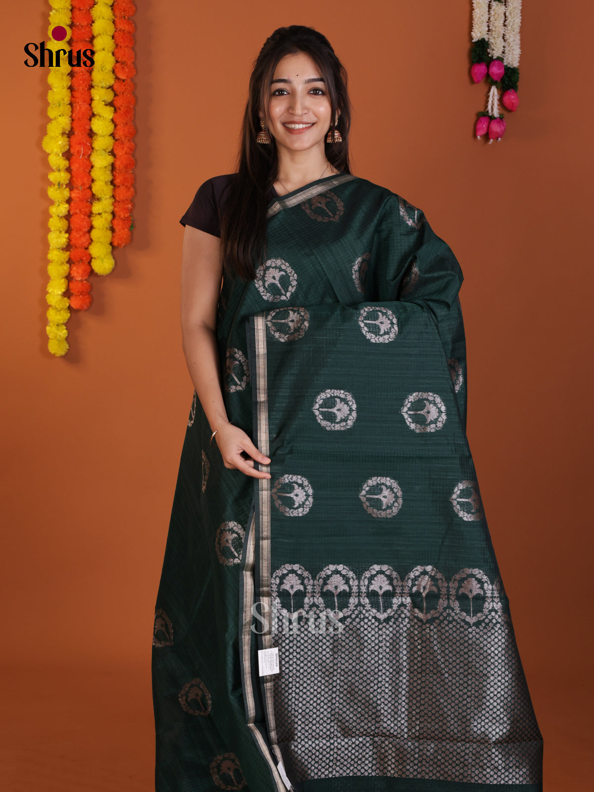 DLS18095 - Semi Jute Saree