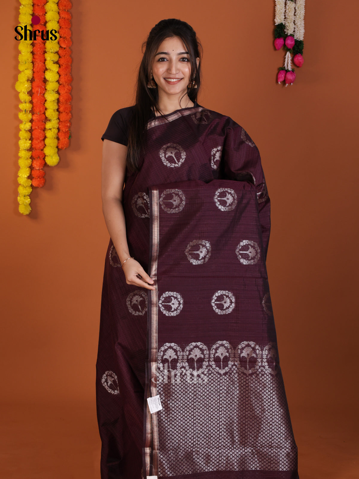 DLS18099 - Semi Jute Saree