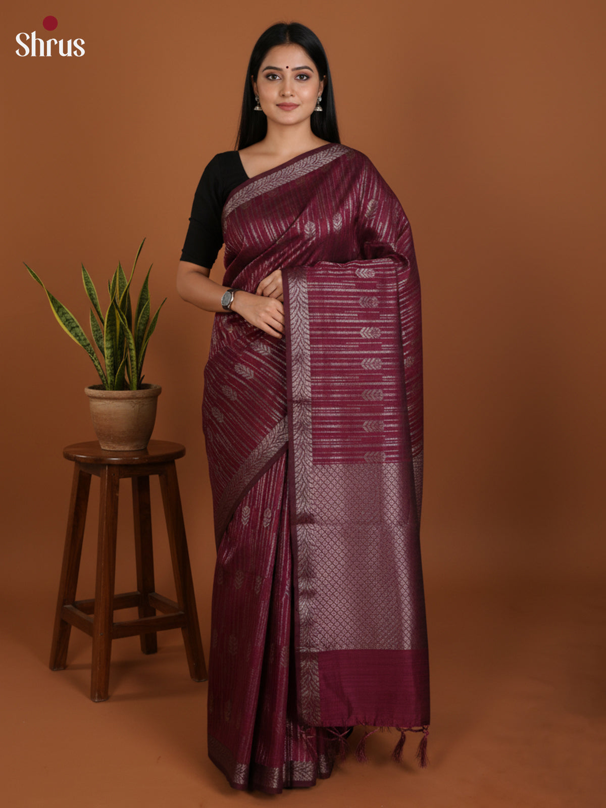 DLS19117 - Semi Jute Saree - Shop on Shrus.com