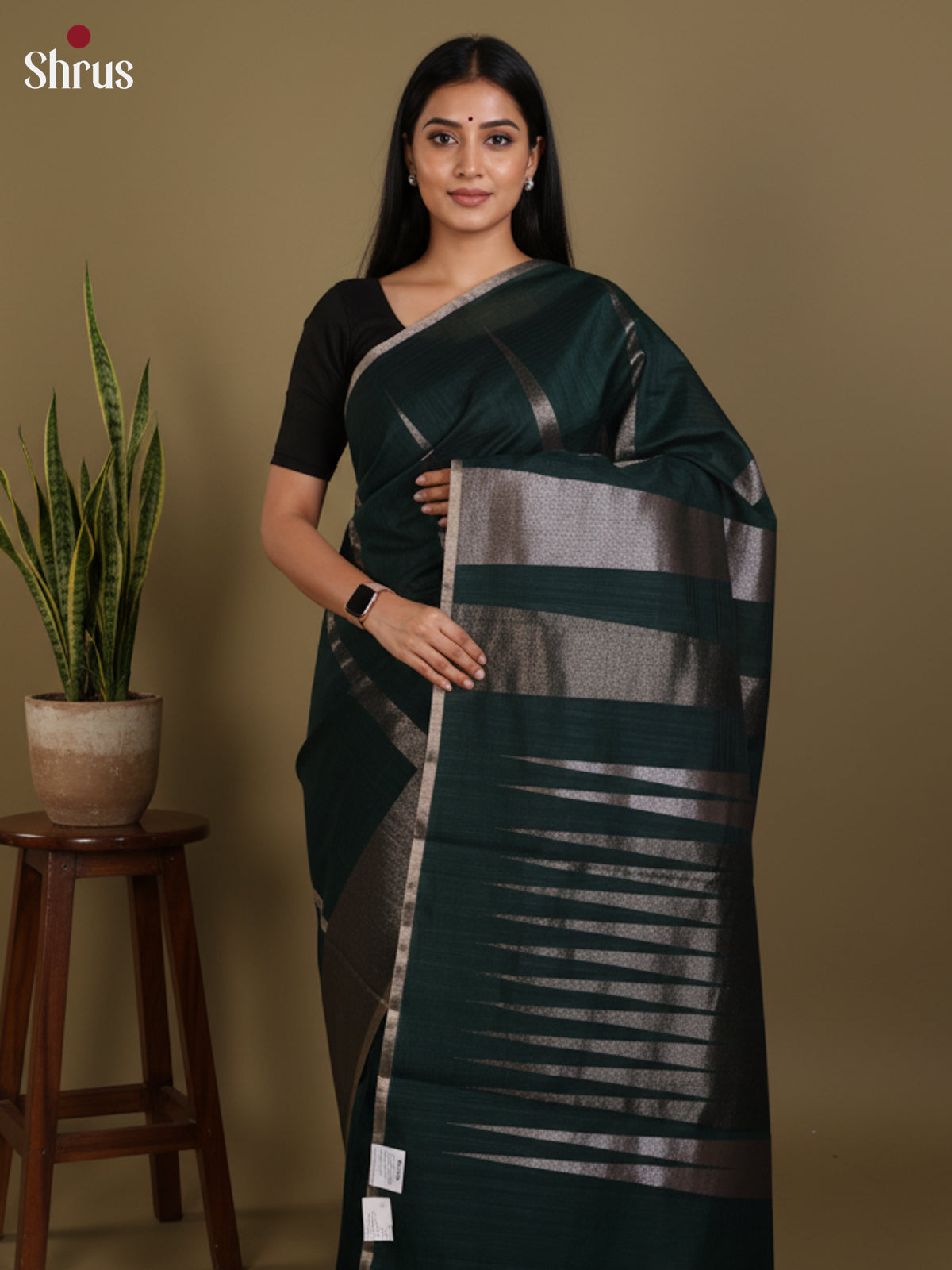 DLS19130 - Semi Jute Saree - Shop on Shrus.com
