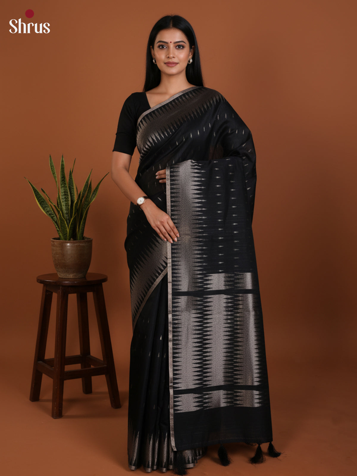 DLS19155 - Semi Jute Saree - Shop on Shrus.com