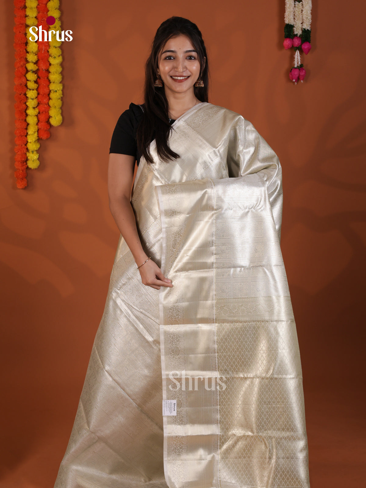 DLS19238 - Kanchipuram-halfpure Saree - Shop on Shrus.com