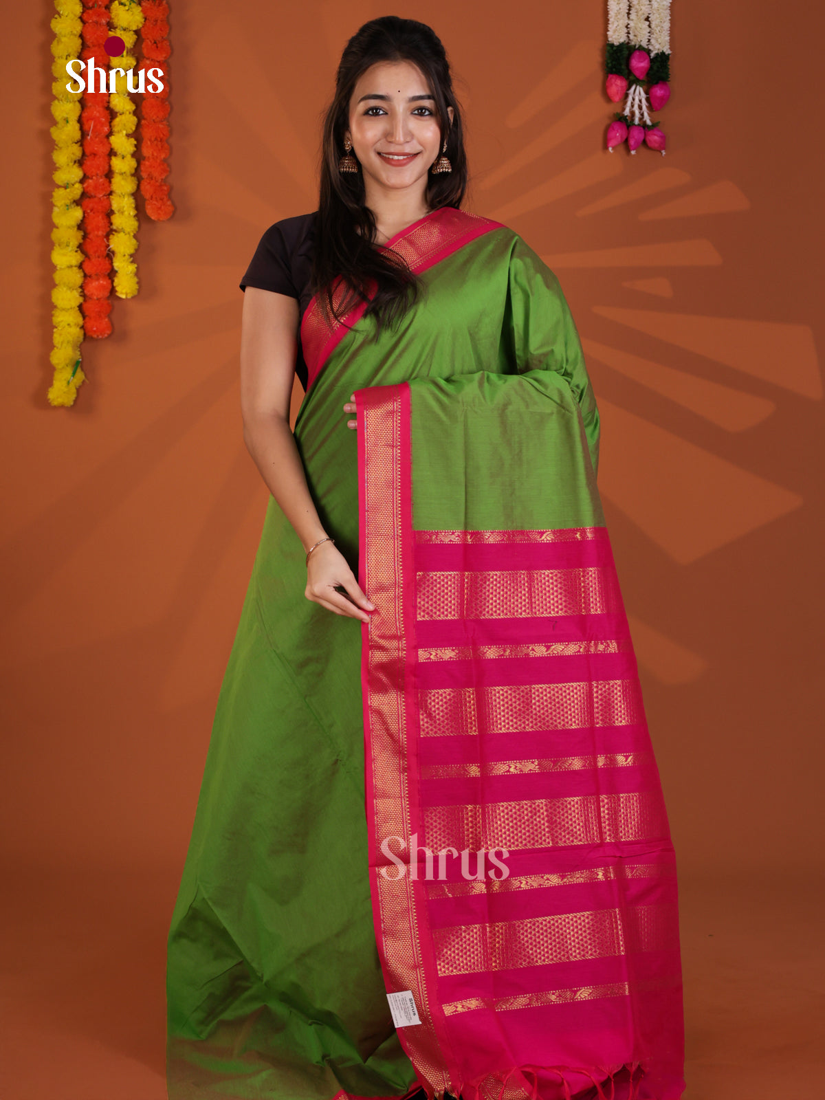 Parrot Green & Pink- Kalyani Cotton Saree
