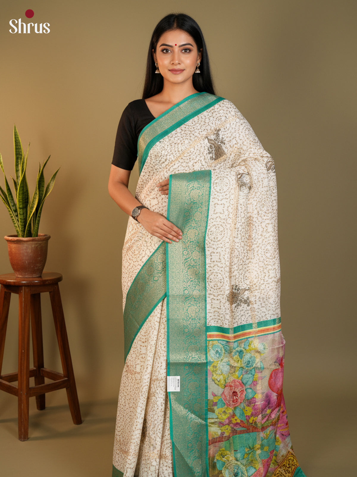 DLS27002 - Semi Crepe Saree