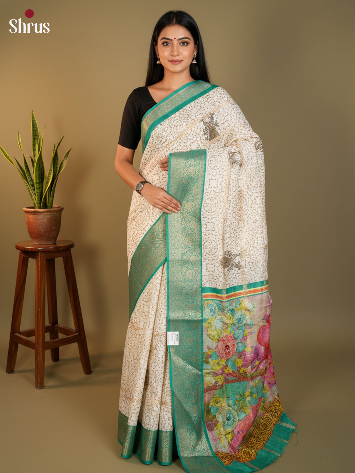 DLS27002 - Semi Crepe Saree