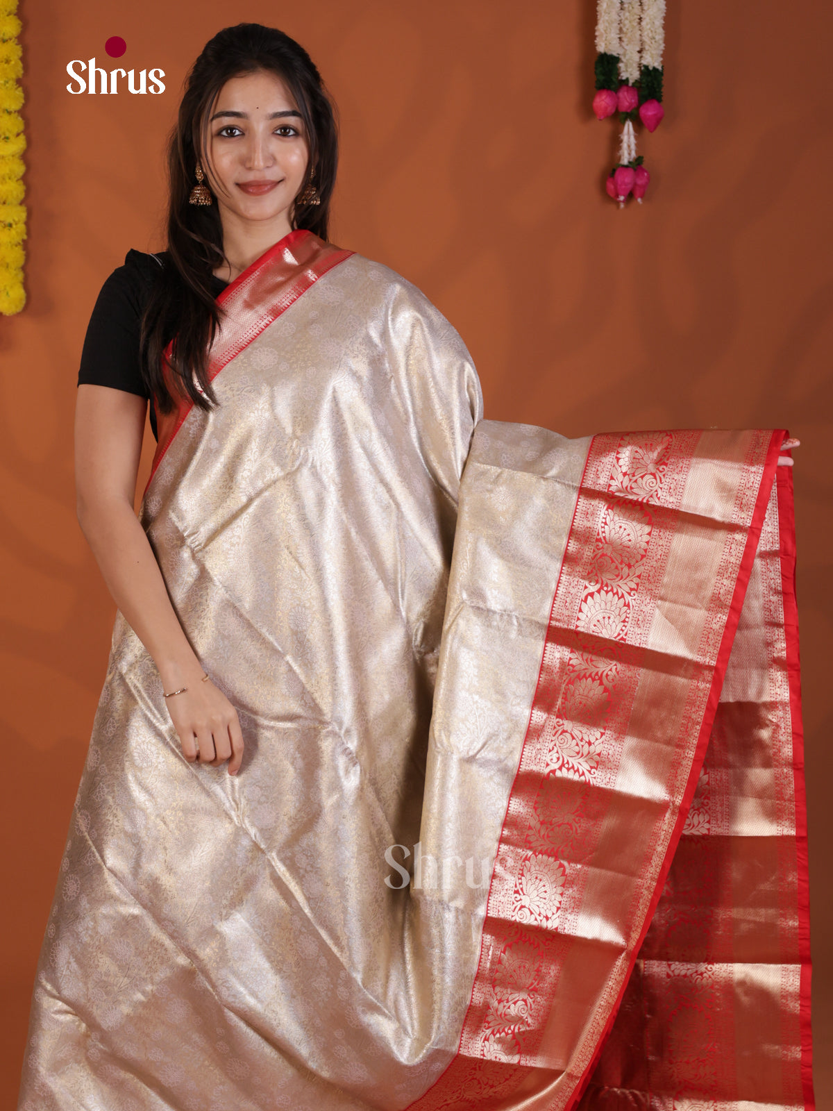 DLS29073 - Kanchipuram-halfpure Saree - Shop on Shrus.com
