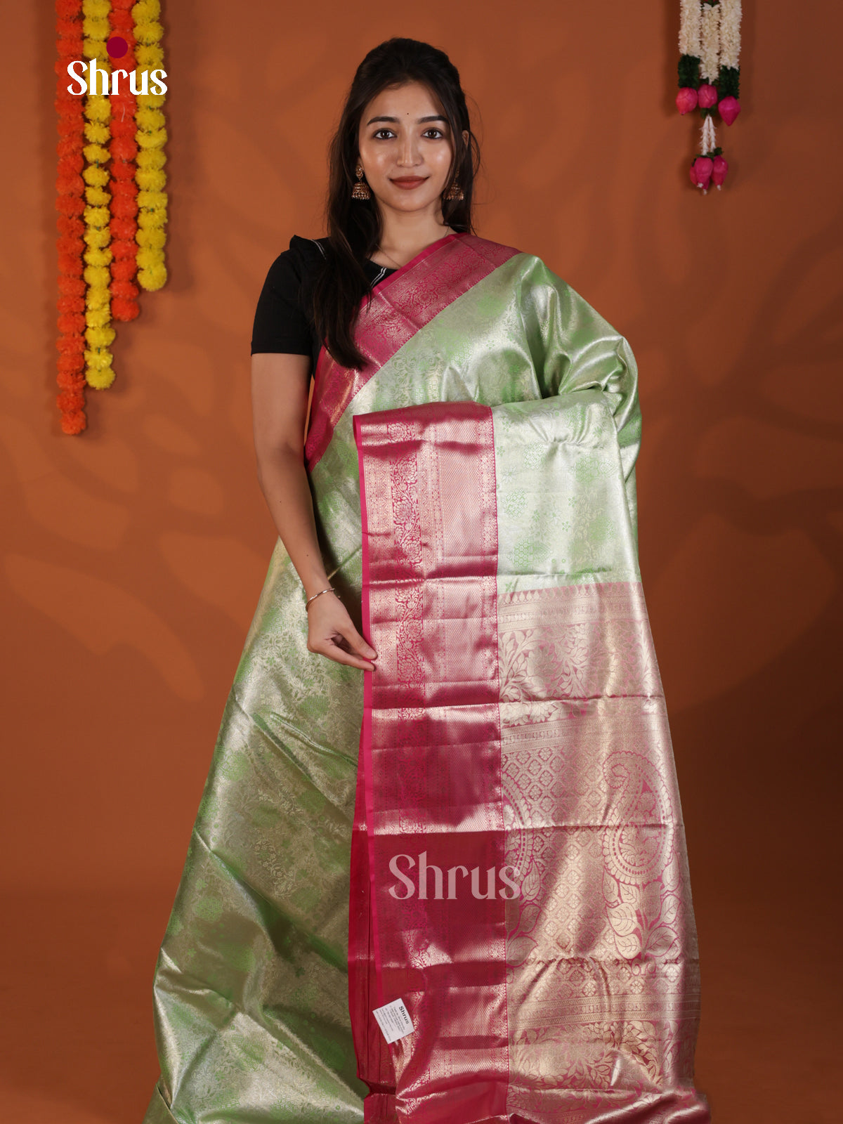 DLS29094 - Kanchipuram-halfpure Saree - Shop on Shrus.com
