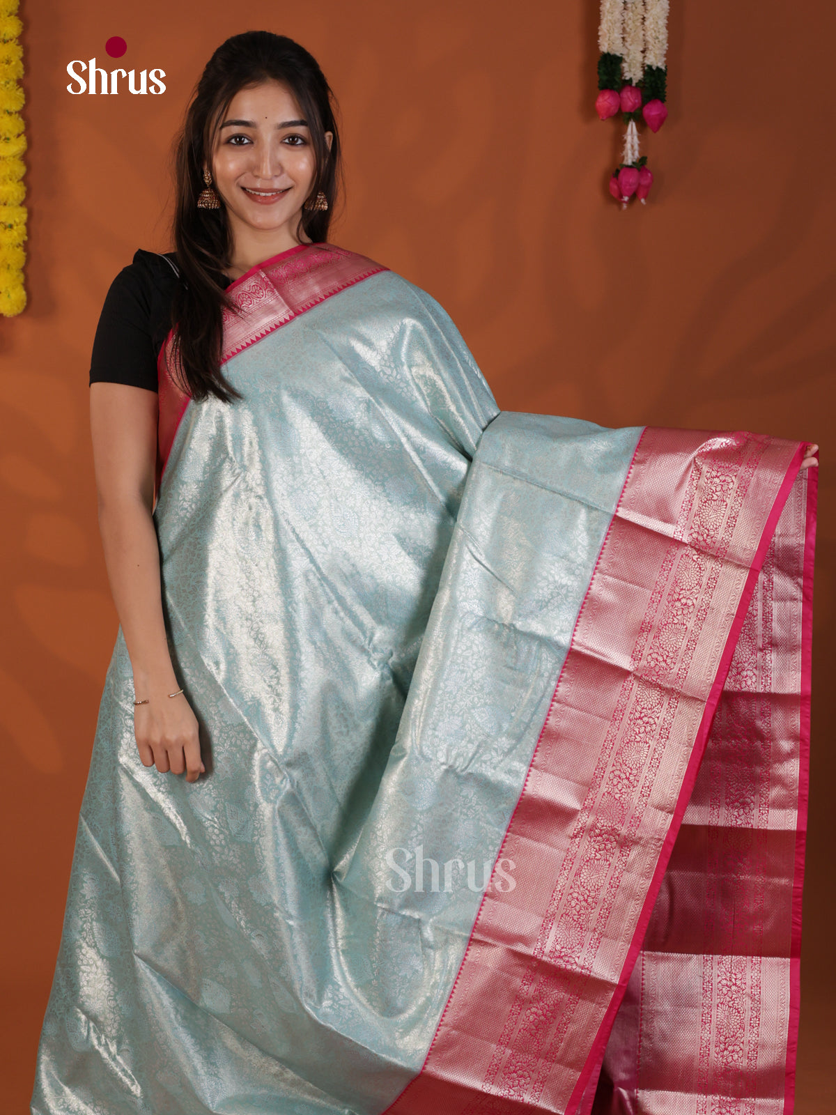 DLS29104 - Kanchipuram-halfpure Saree - Shop on Shrus.com
