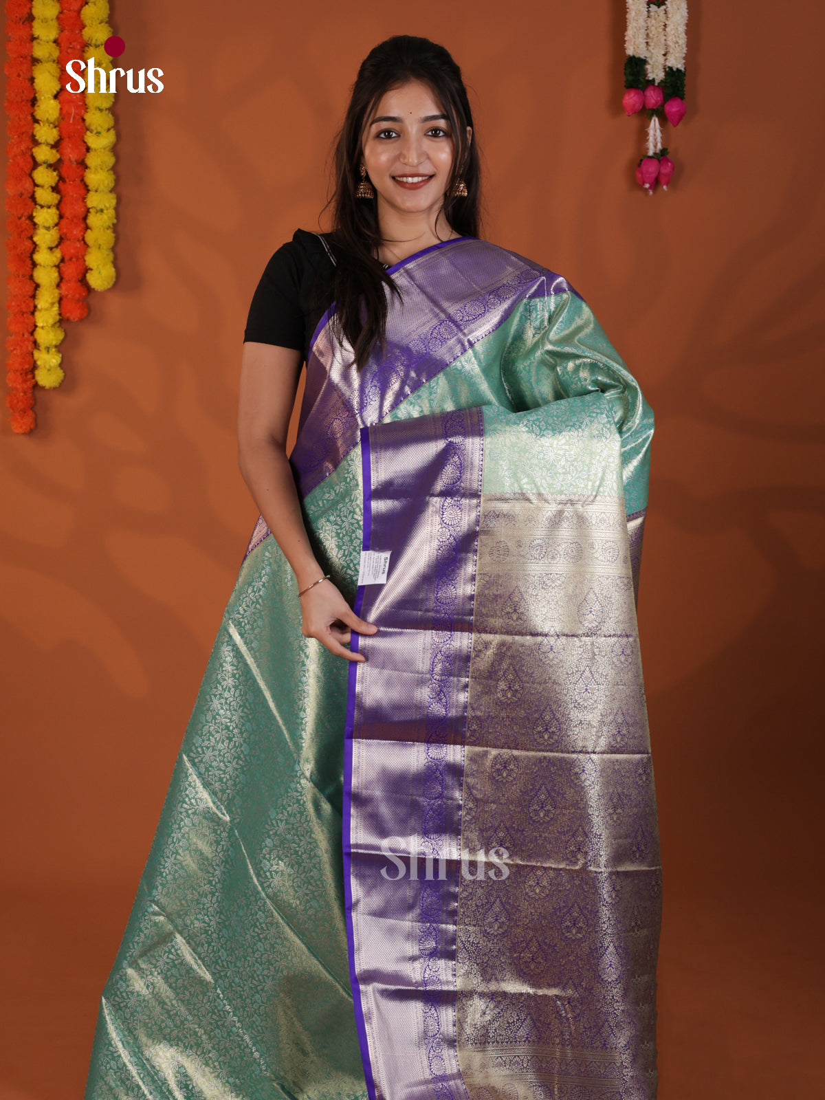 DLS29113 - Kanchipuram-halfpure Saree - Shop on Shrus.com