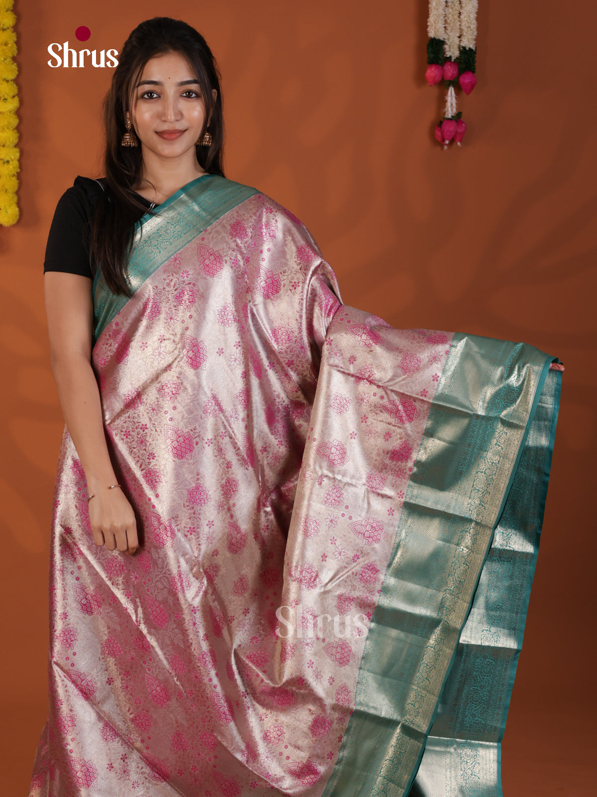 DLS29141 - Kanchipuram-halfpure Saree