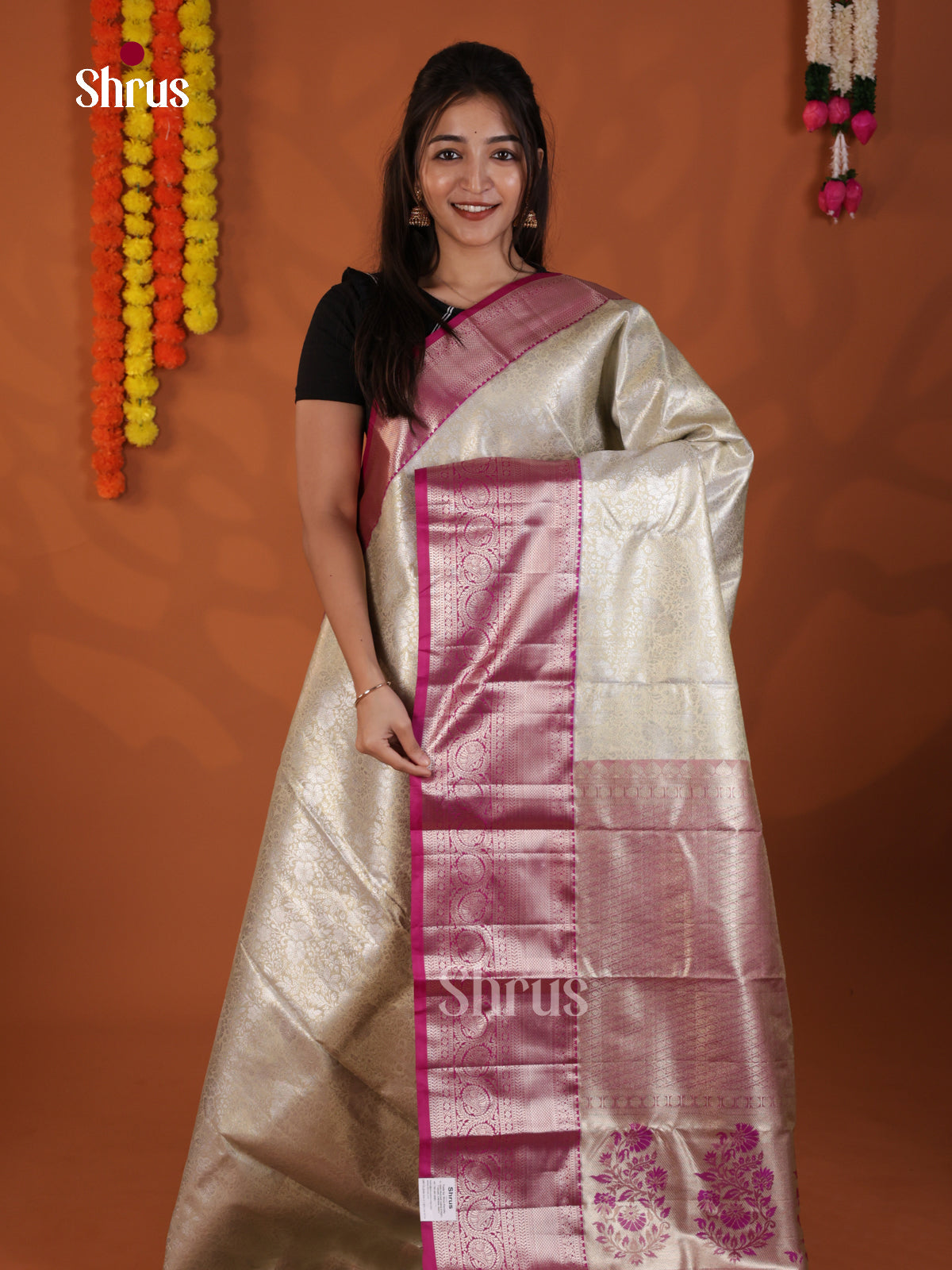 DLS29149 - Kanchipuram-halfpure Saree - Shop on Shrus.com