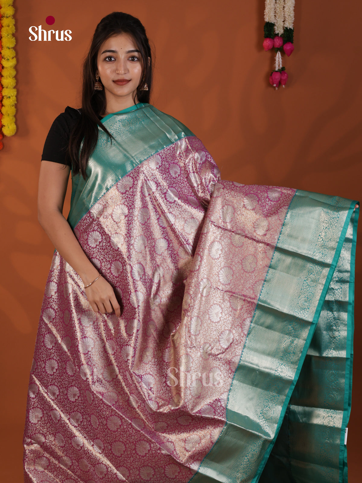 DLS29171 - Kanchipuram-halfpure Saree
