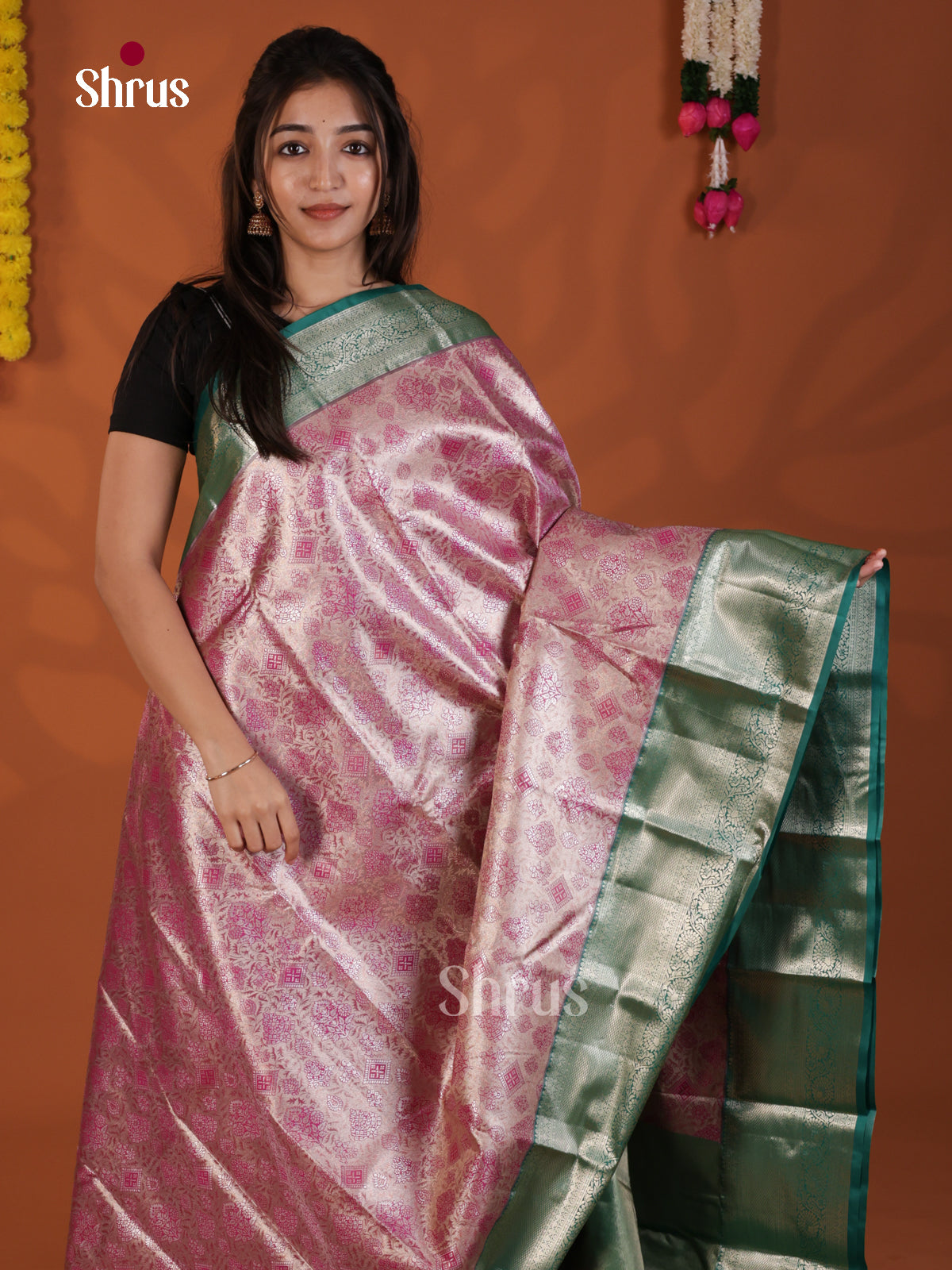 DLS29186 - Kanchipuram-halfpure Saree