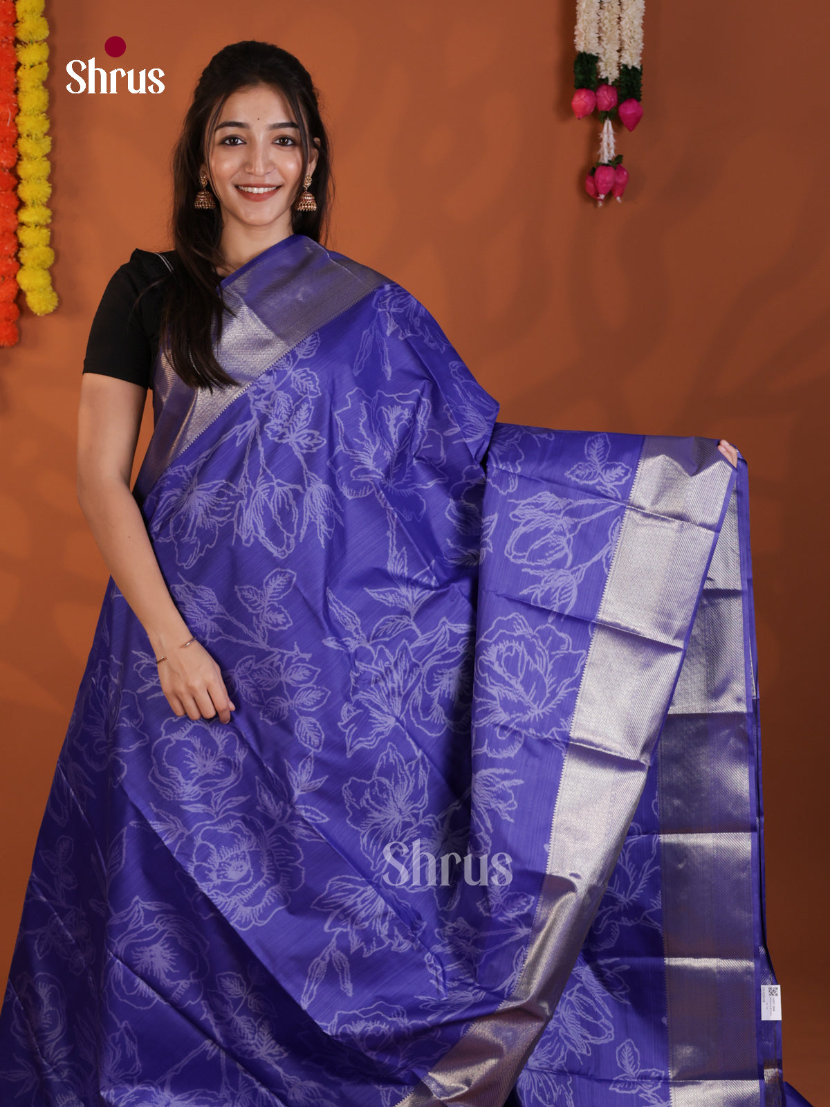 DLS29199 - Kanchipuram-halfpure Saree - Shop on Shrus.com