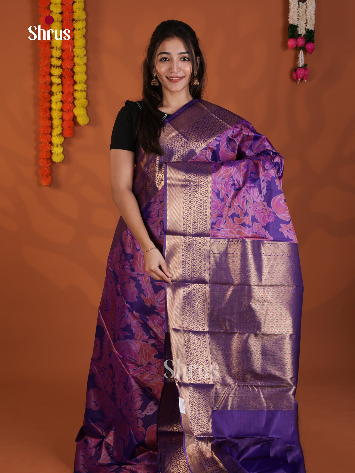 DLS29212 - Kanchipuram-halfpure Saree - Shop on Shrus.com