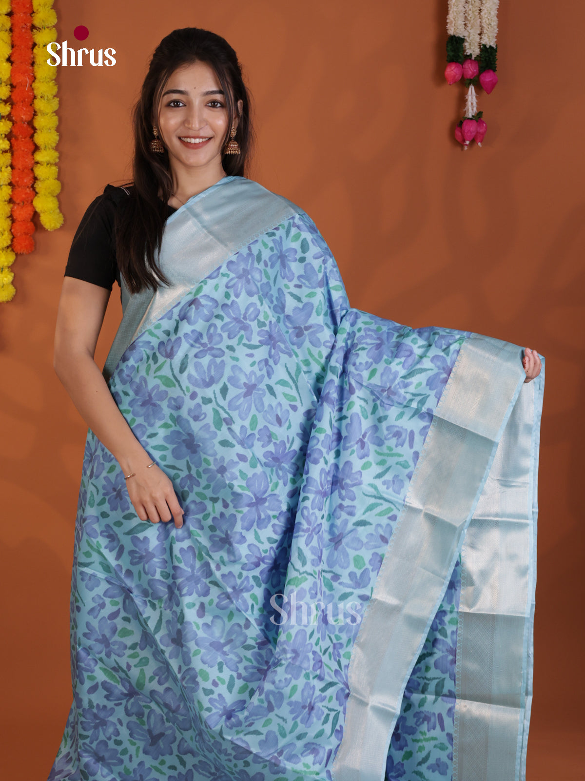 DLS29221 - Kanchipuram-halfpure Saree