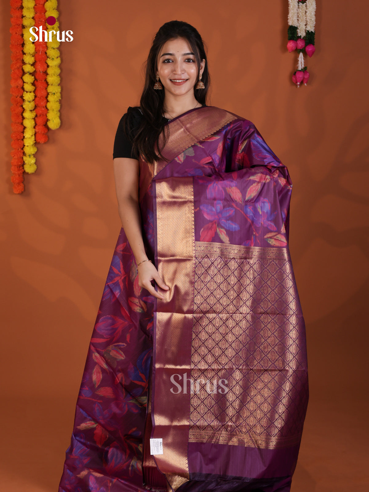 DLS29222 - Kanchipuram-halfpure Saree - Shop on Shrus.com