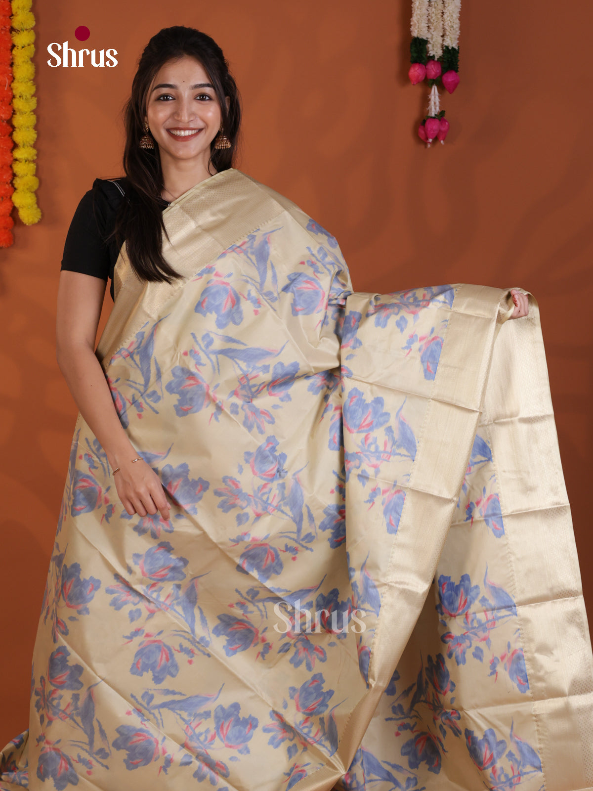 DLS29228 - Kanchipuram-halfpure Saree - Shop on Shrus.com