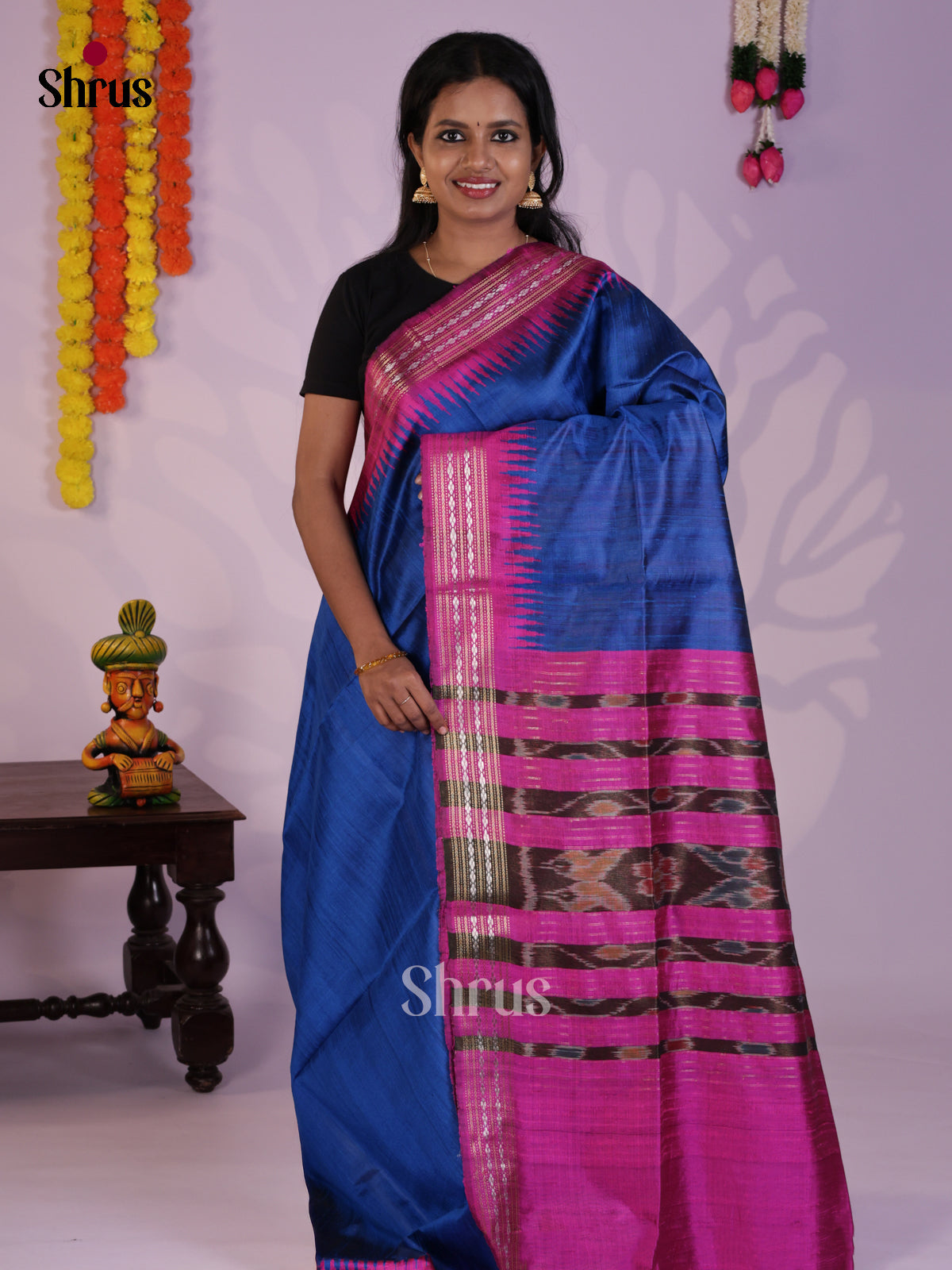 Pretty Blue & majenta Raw Silk Saree with contrast temple border -DLS30078