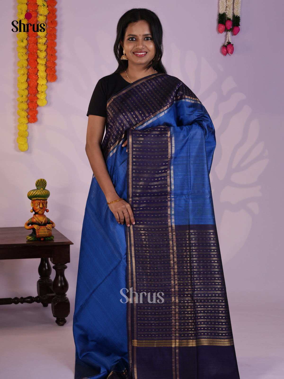 DLS30157 - Raw Silk Saree - Shop on Shrus.com