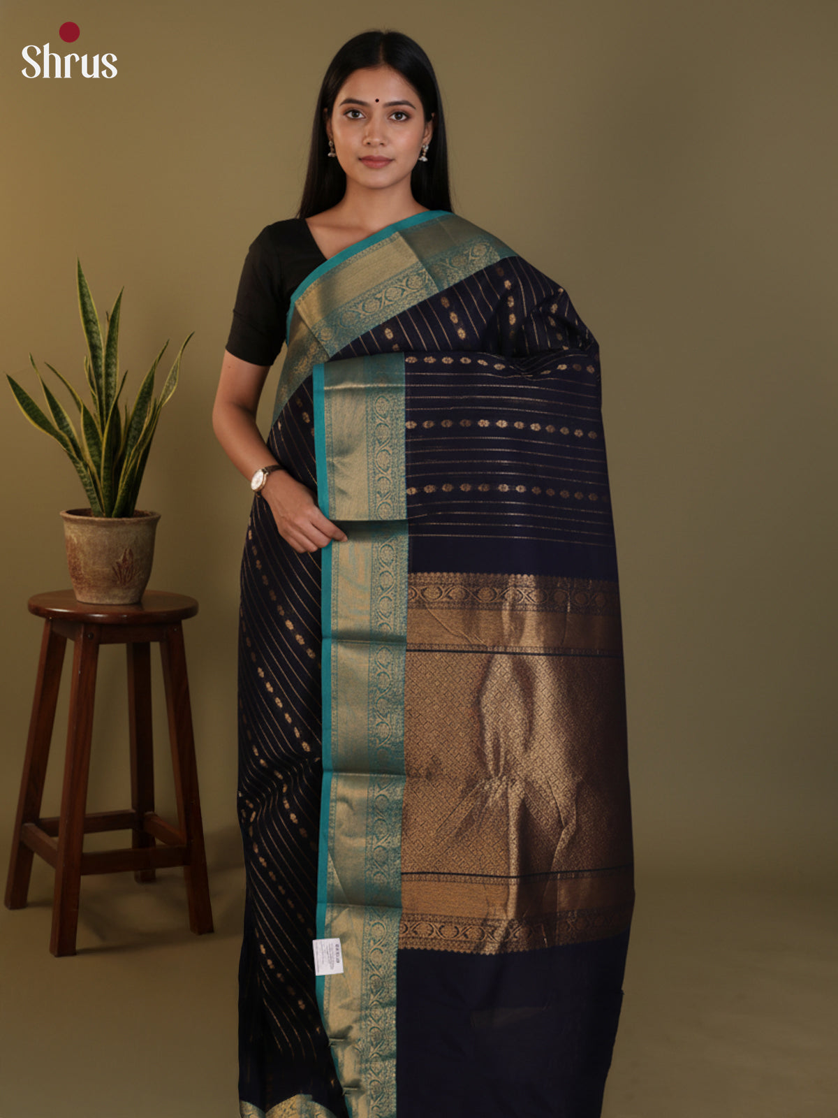 DLS30241 - Chettinad Cotton Saree - Shop on Shrus.com