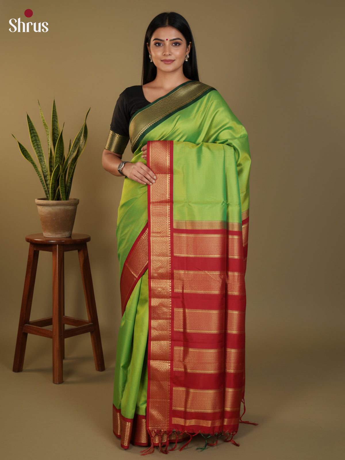 DLS30362 - Kanchipuram silk 9Yards Saree