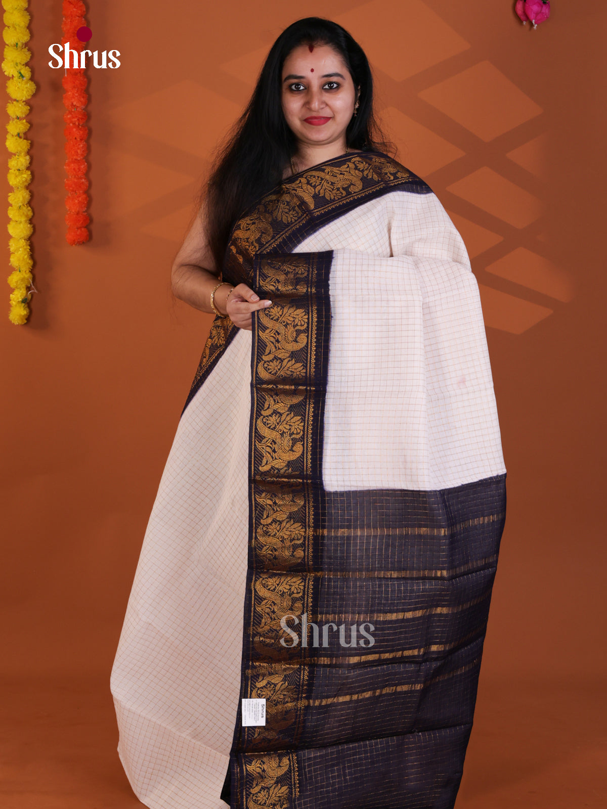 DLS31031 - Sungudi Cotton Saree