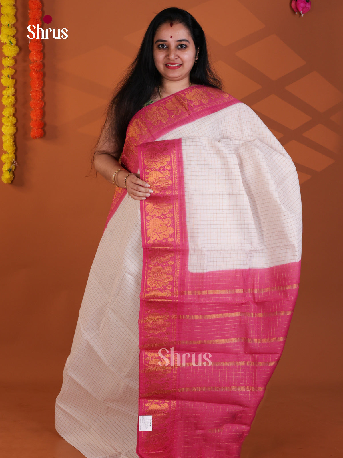 DLS31035 - Sungudi Cotton Saree