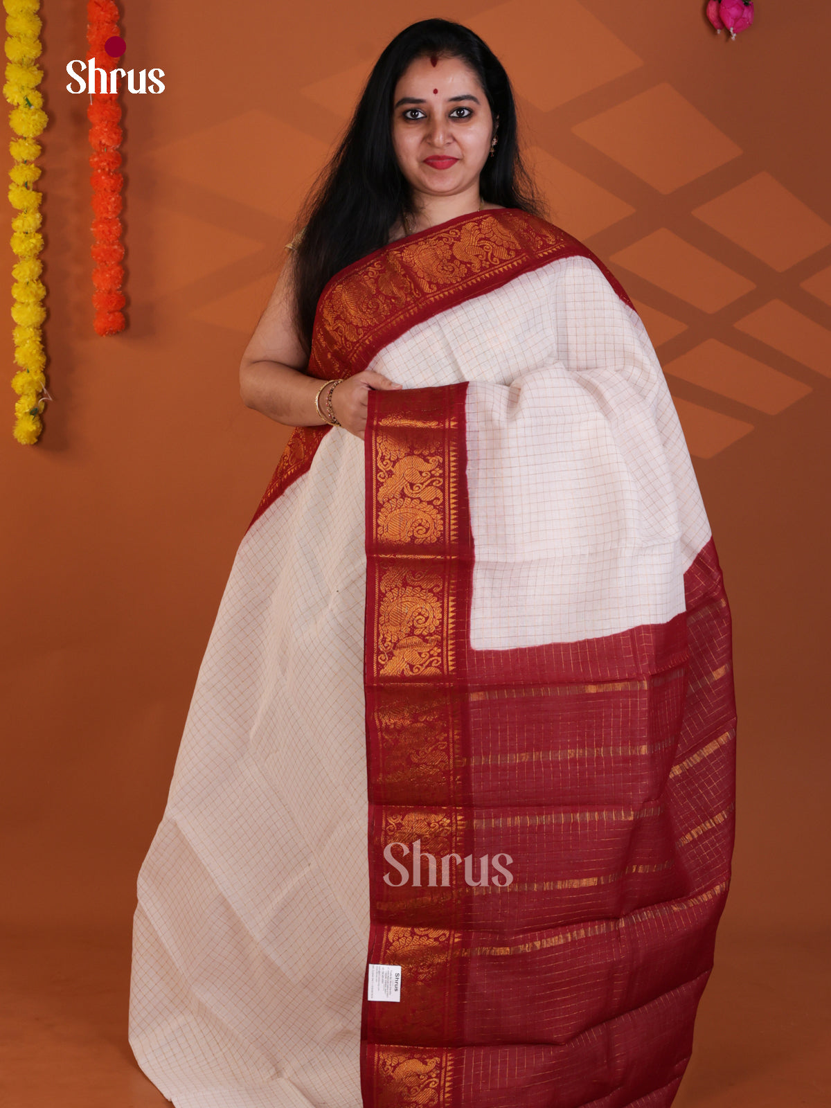 DLS31037 - Sungudi Cotton Saree