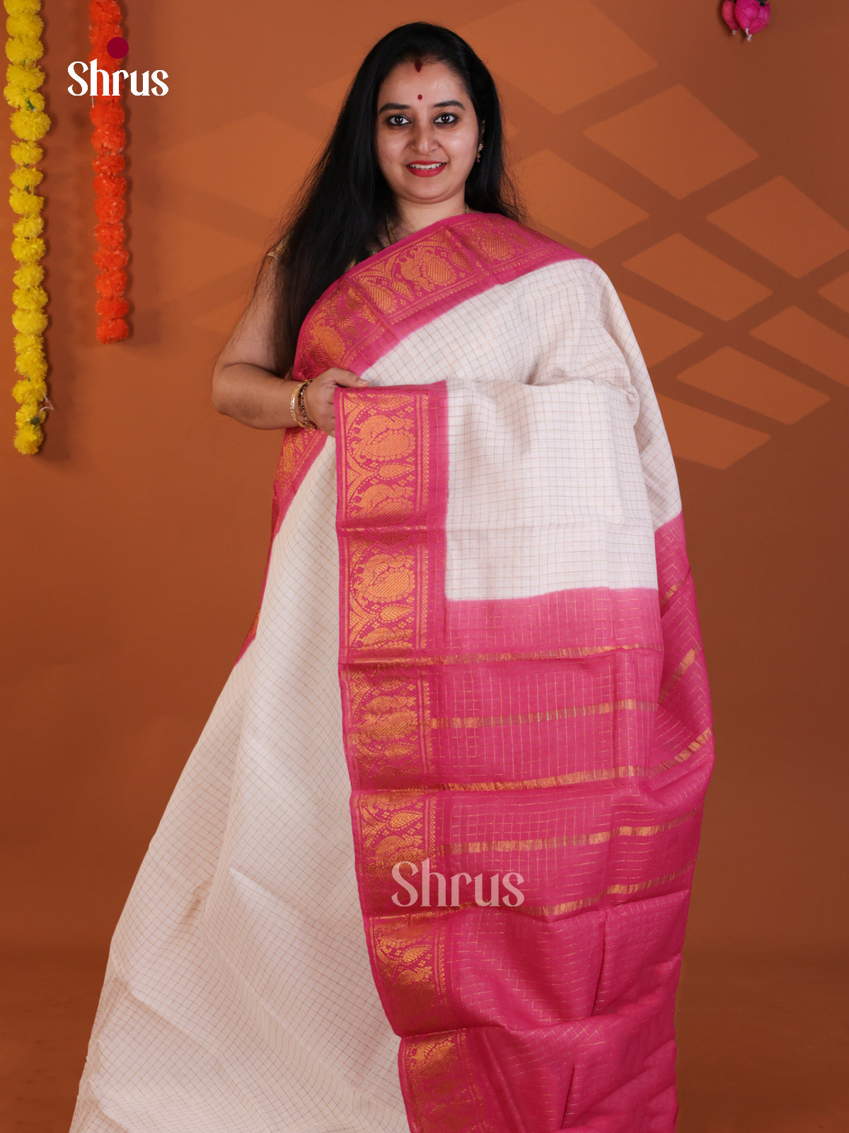 DLS31057 - Sungudi Cotton Saree