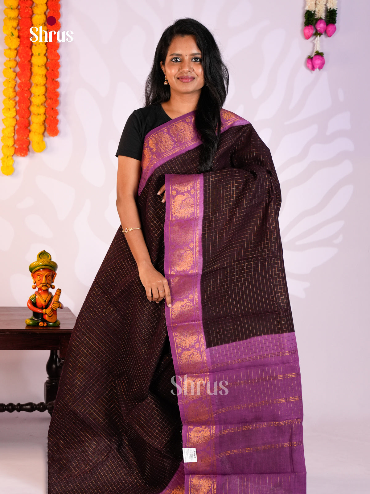 DLS31060 - Sungudi Cotton Saree - Shop on Shrus.com